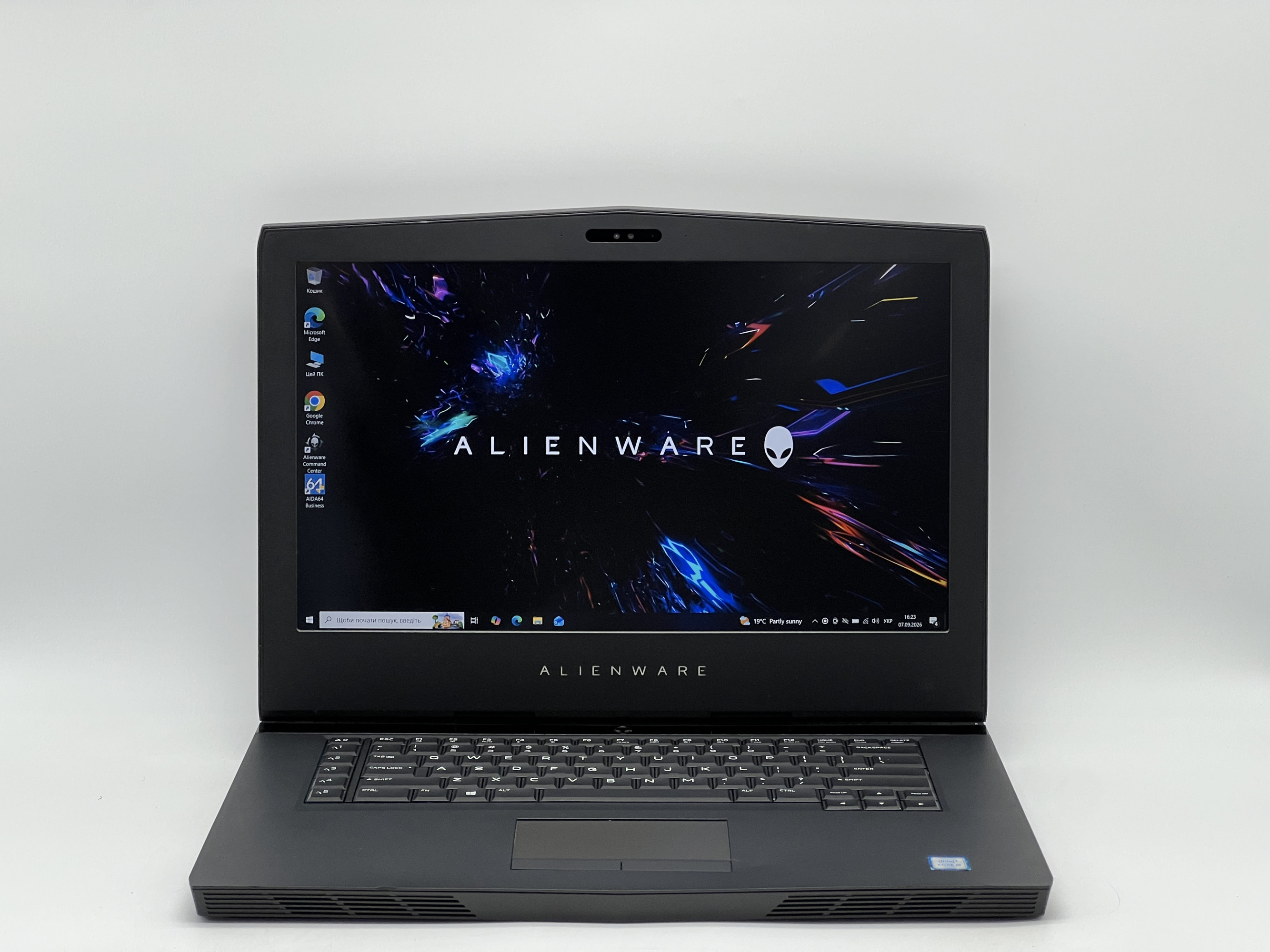 Ноутбук Dell Alienware 15 R3, i5-6300HQ, 16 GB, 480 GB, NVIDIA GeForce GTX 1060, 1920x1080, IPS [SH26051439] БУ