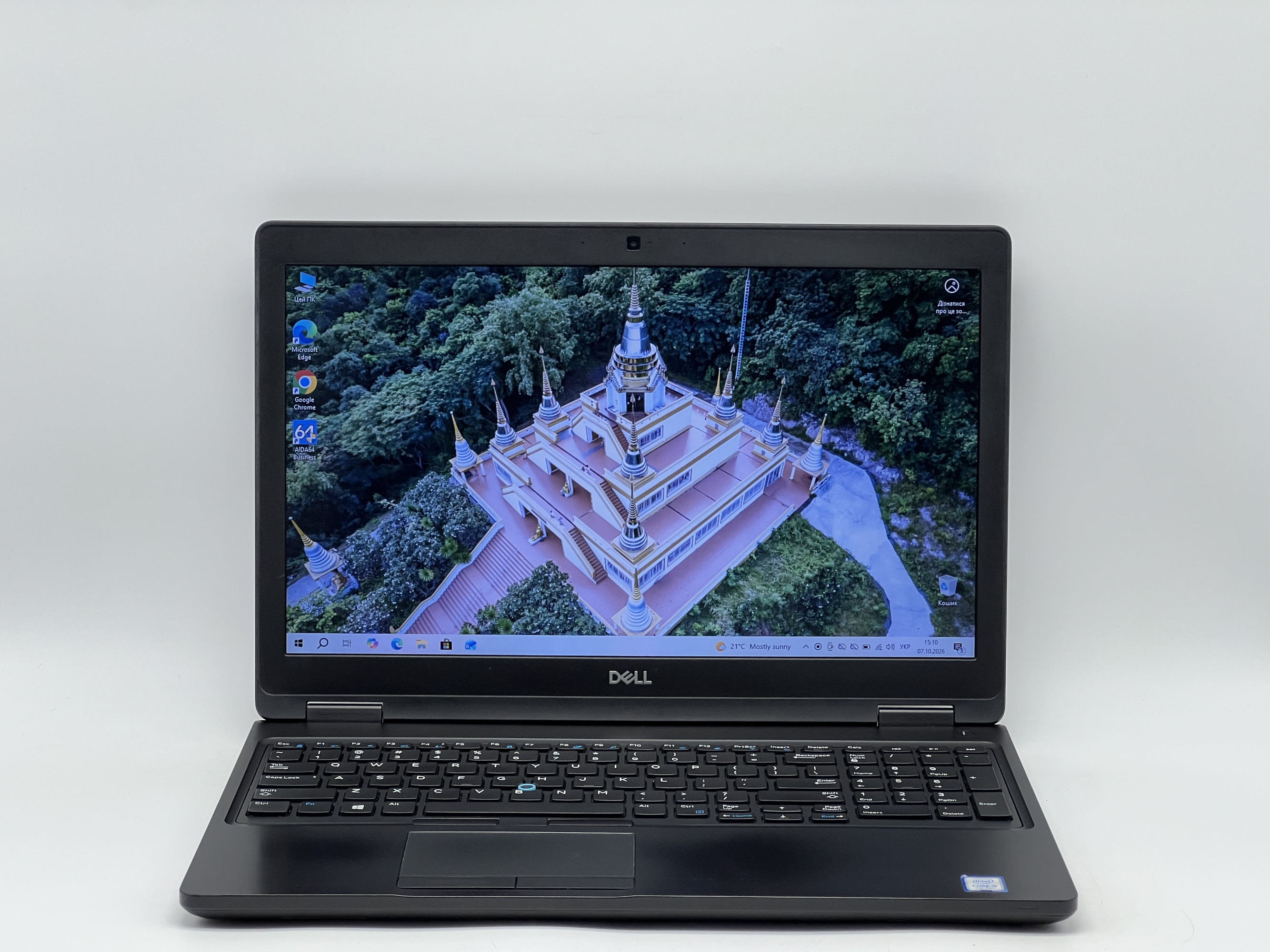 Ноутбук Dell Latitude 5590, i5-7300U, 8 GB, 120 GB, Intel HD Graphics 620, 1366x768, TN [SH26061024] БУ